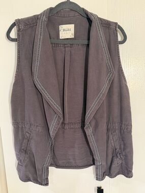Mudd Open-Front Draped Vest in Charcoal Gray